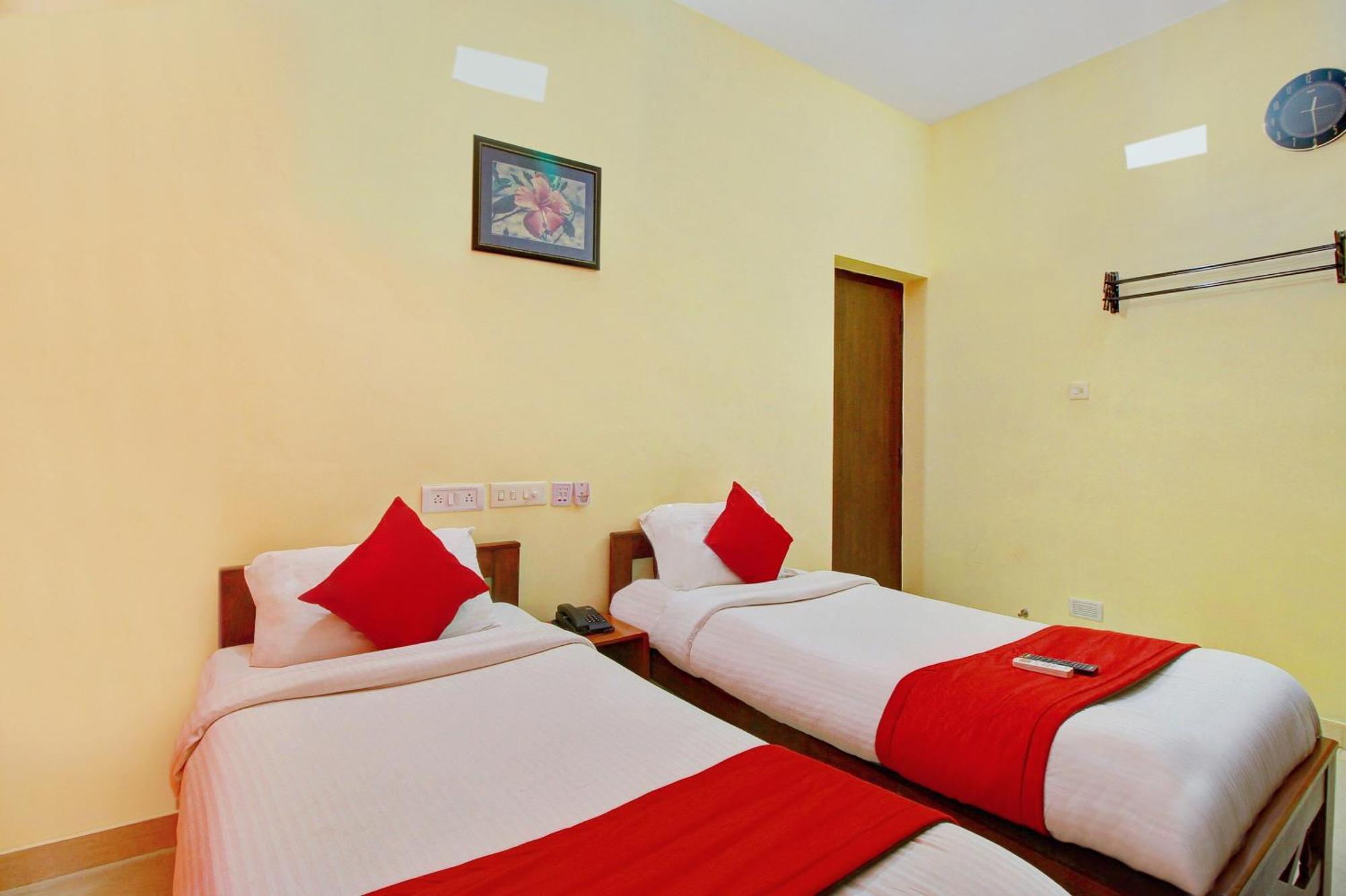 Super O Infosys Thoraipakkam Hotel